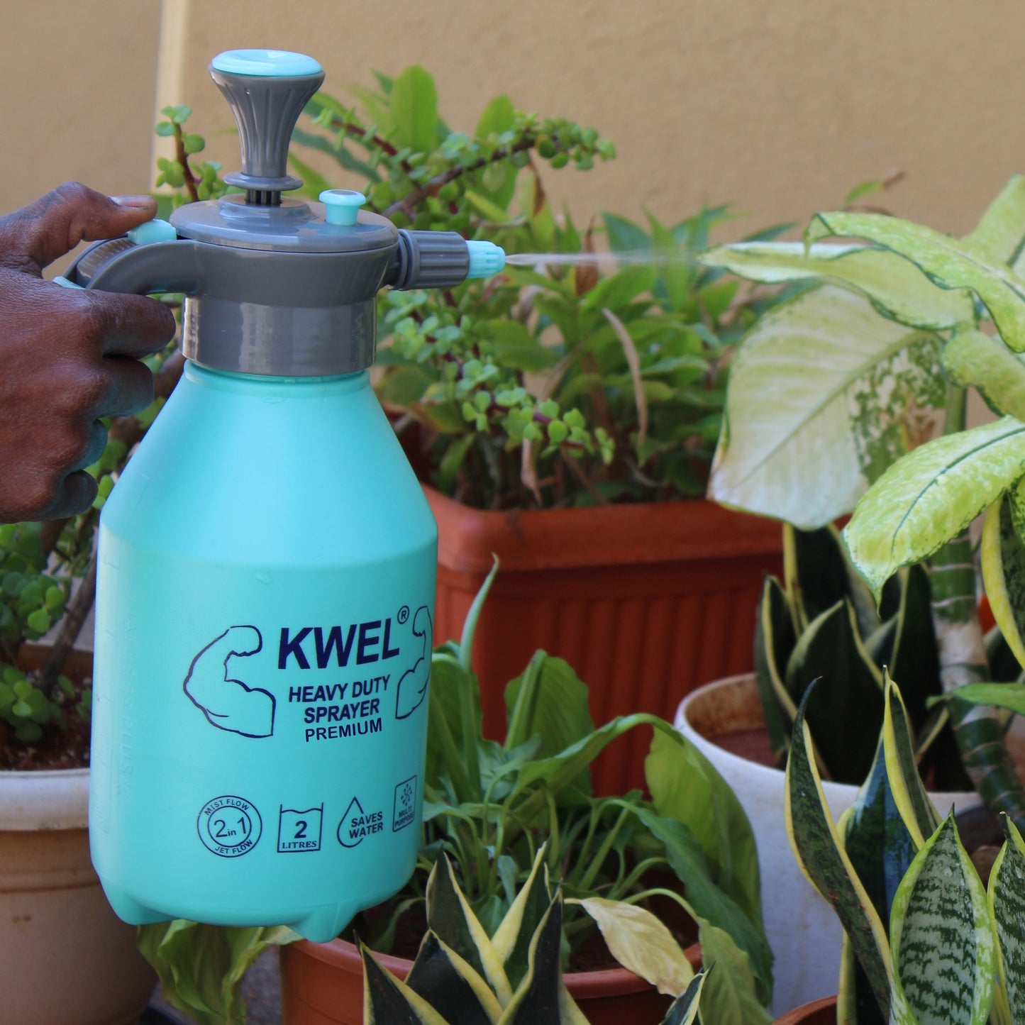 KWEL Heavy Duty Sprayer 2.2 Liter & Trigger Sprayer Bottle for Plants with Adjustable Nozzle with Garden Fork Premium (Pack of 1)